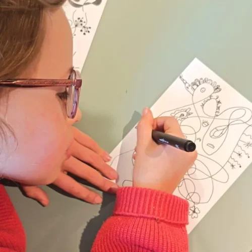 Ankrages - enfant dessine